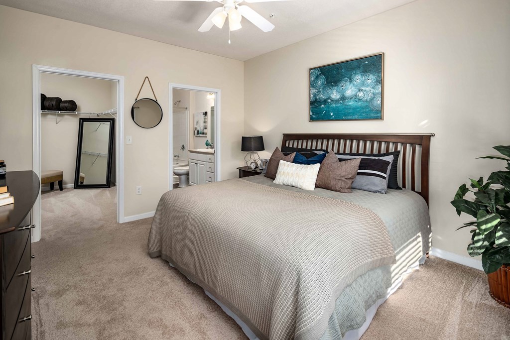 Bedroom With Closet at Abberly Green Apartment Homes, Mooresville