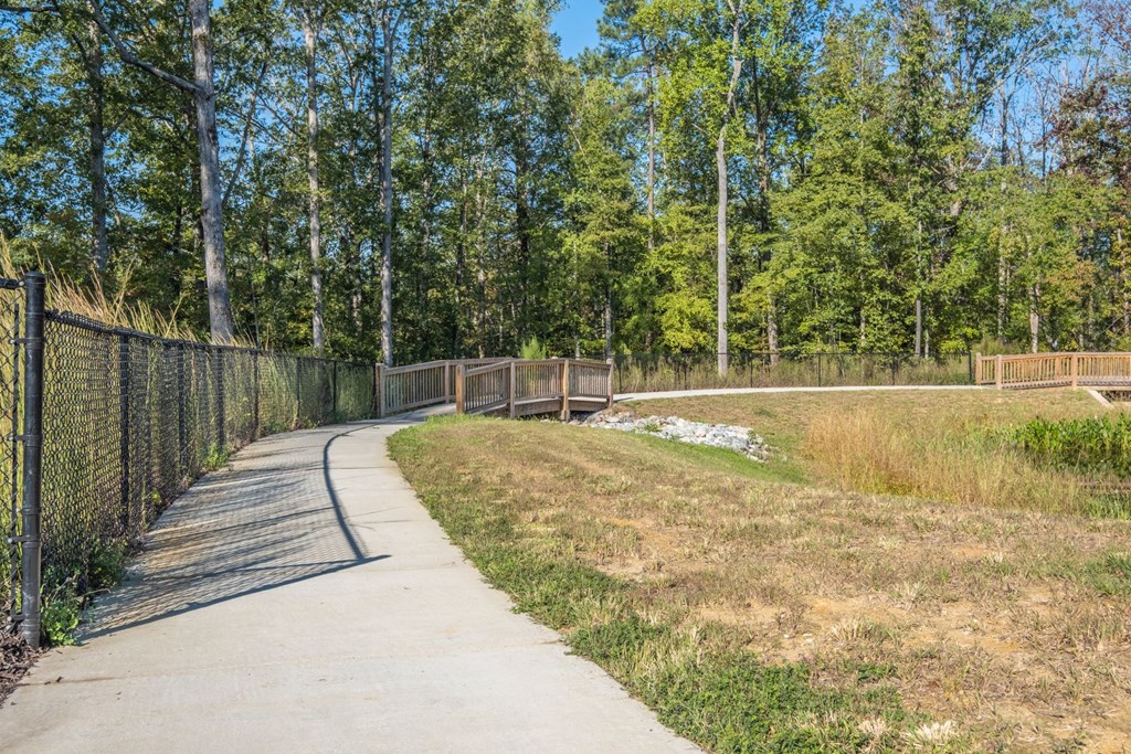Way outside at Abberly CenterPointe Apartment Homes, Midlothian, VA