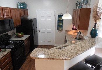 Well Equipped Apartment Well Equipped Apartment at Abberly Twin Hickory Apartment Homes by HHHunt, Glen Allen, VA - Photo Gallery 4