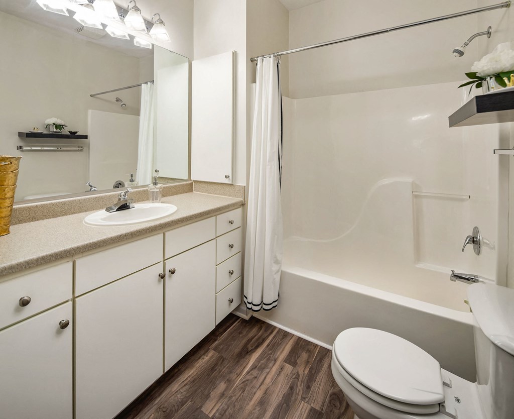Full Bathroom at Abberly Woods Apartment Homes, NC 28216