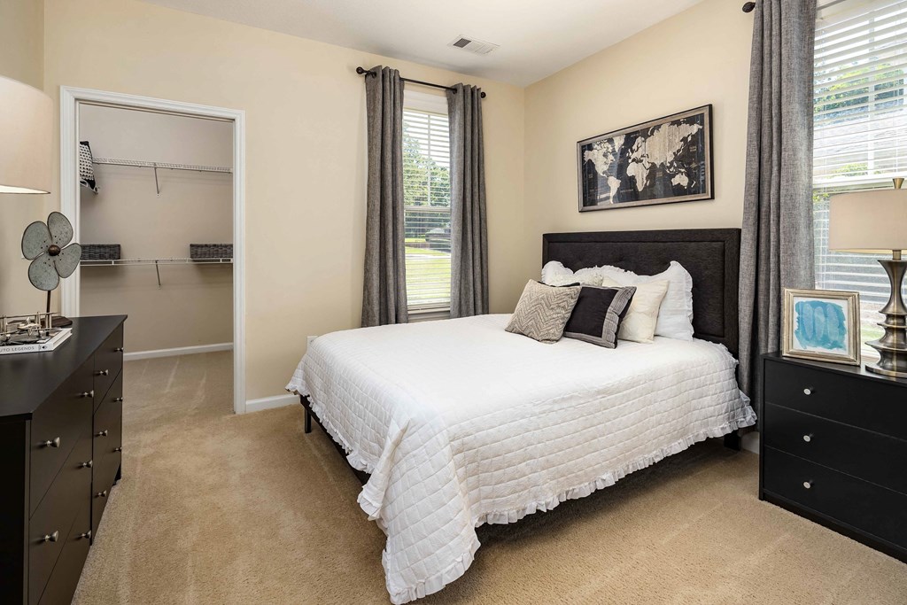 Bedroom with Walk In Closet at Abberly Woods Apartment Homes, NC 28216