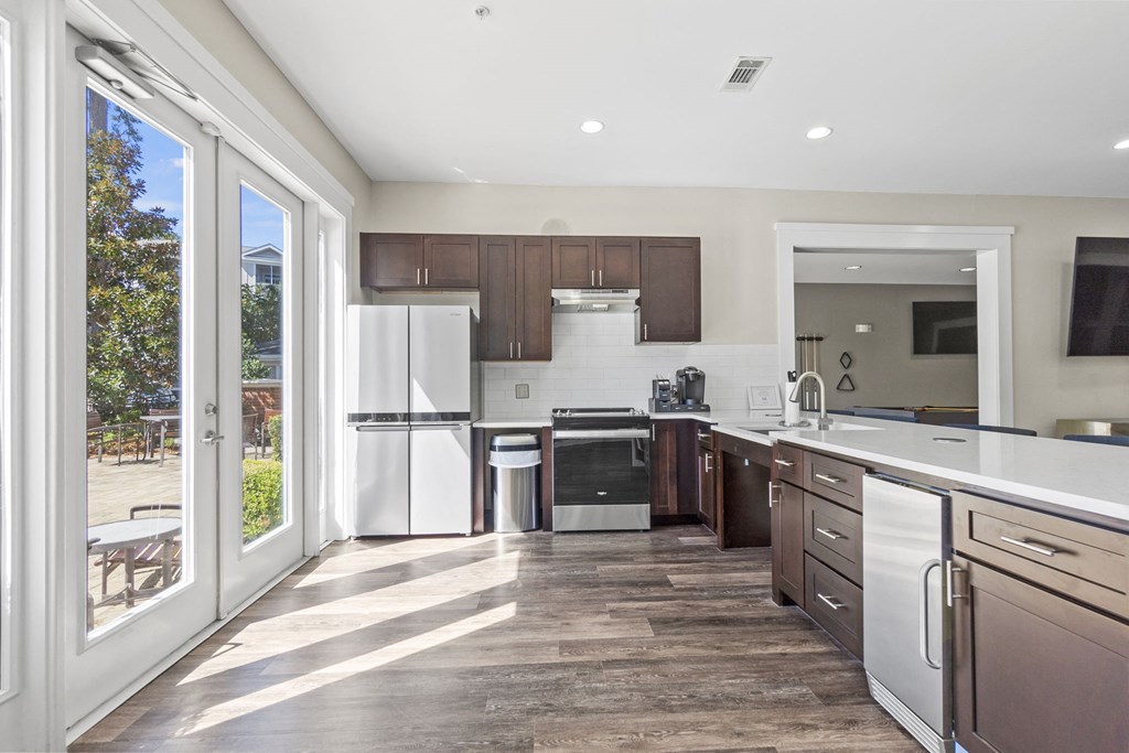 large kitchen at West Ashley Apartment Homes, Charleston, South Carolina