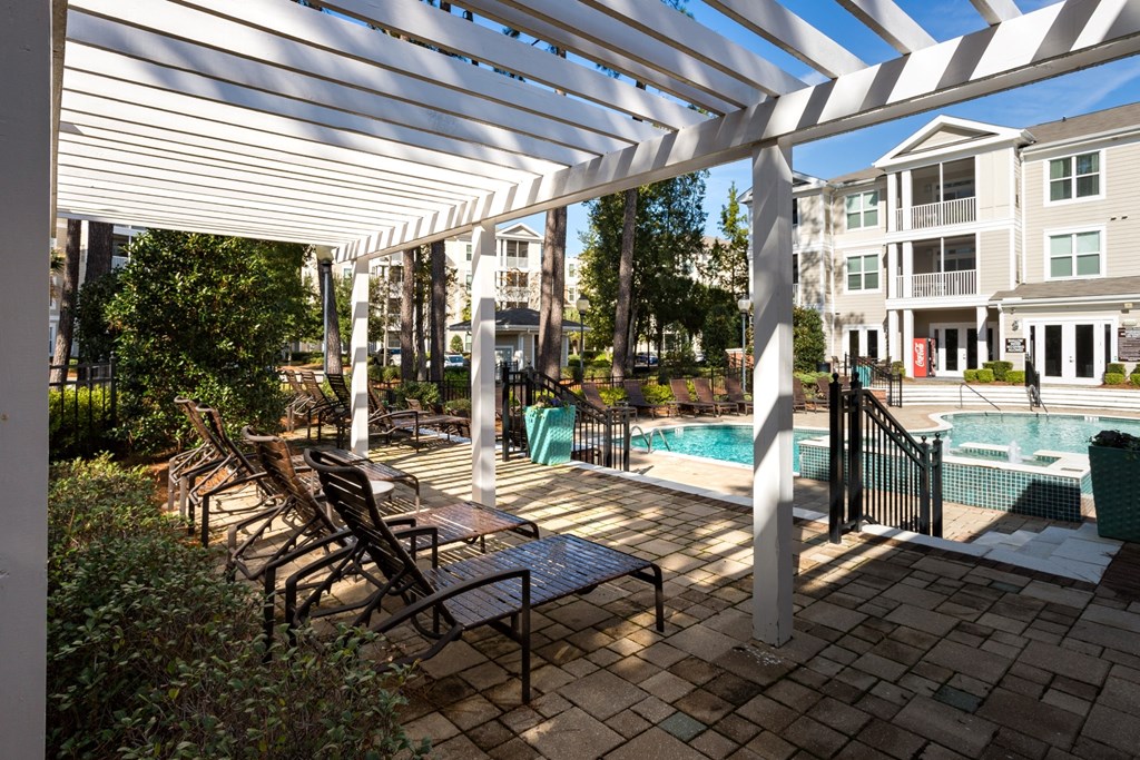 patio with chairs at West Ashley Apartment Homes, Charleston, SC, 29414