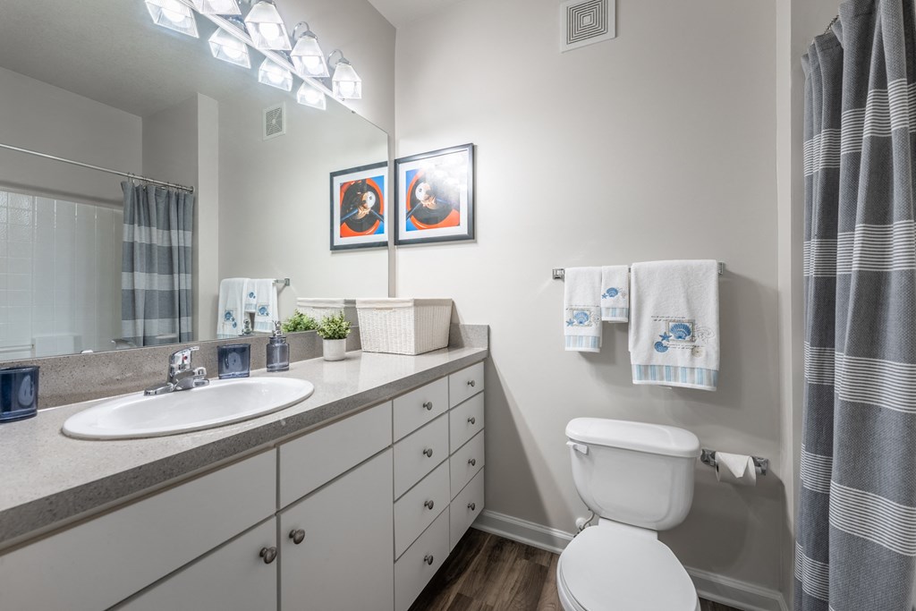 our apartments offer a bathroom with a tub at Abberly Crest Apartment Homes, Lexington Park, 20653