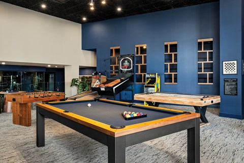 Lobby Lounge & Game Room