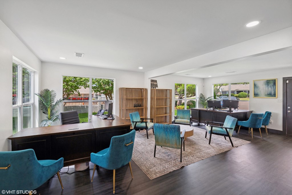 The Stella Apartments is a similar property to Parcels At Concourse located in Memphis