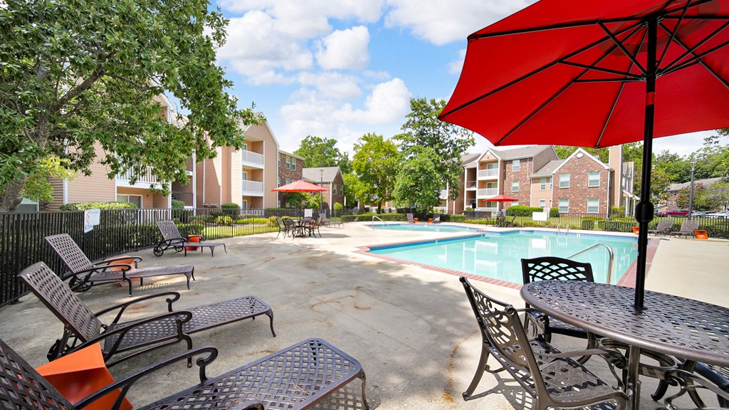 Poolside Dining Area at The Local Apartments, Tennessee, 38115