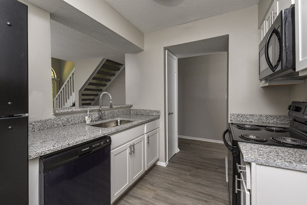 Modern kitchen at The Vale, Cordova , 38018