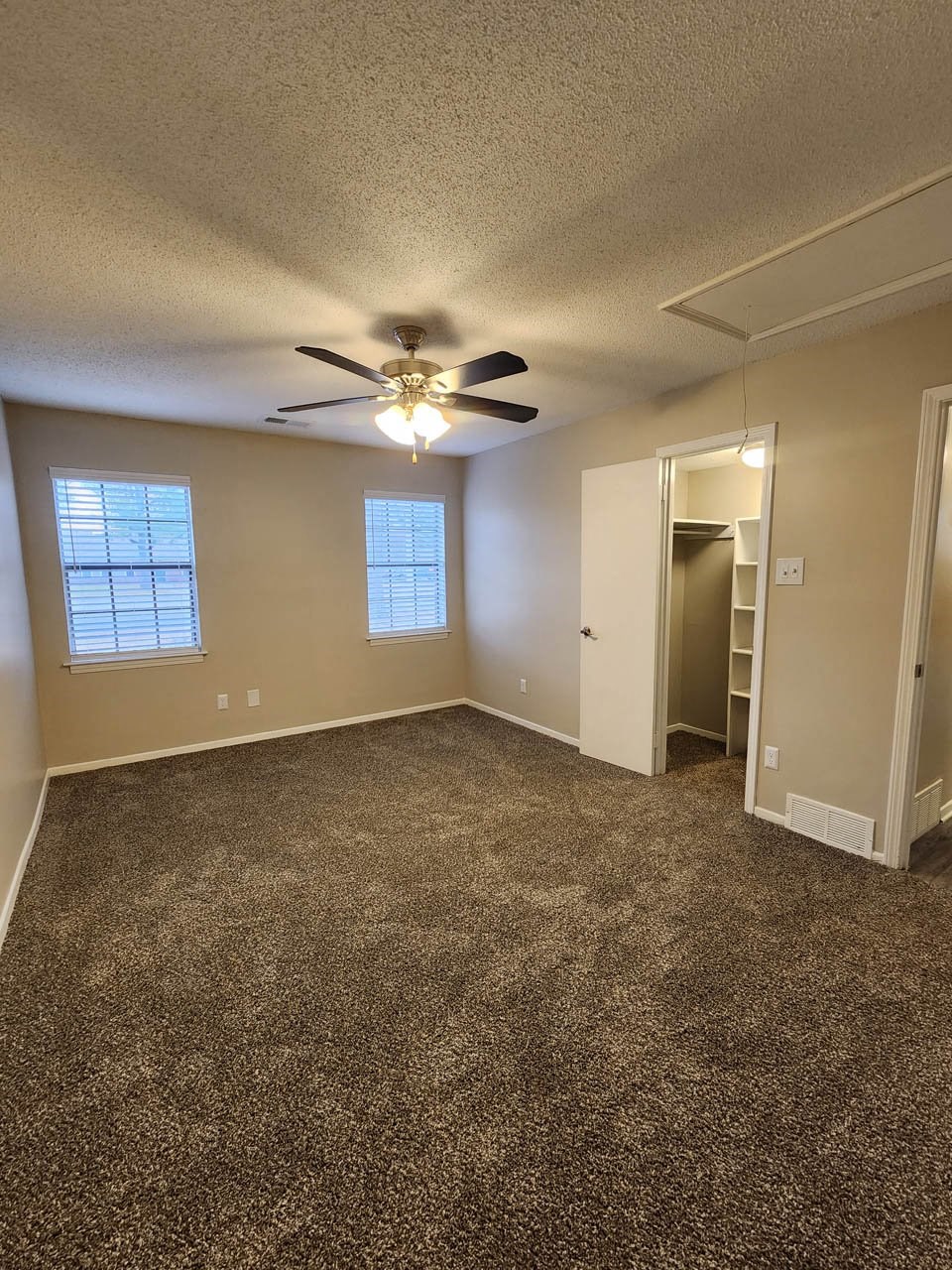 Carpeted Bedroom at The Birches in 38133