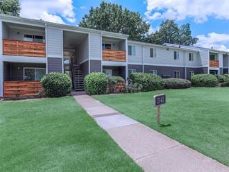 2165 E. River Trace Dr. 1-3 Beds Apartment for Rent - Photo Gallery 1