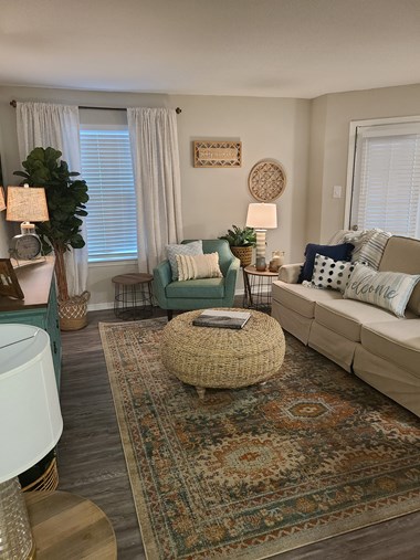 2165 E. River Trace Dr. 1-3 Beds Apartment for Rent - Photo Gallery 3