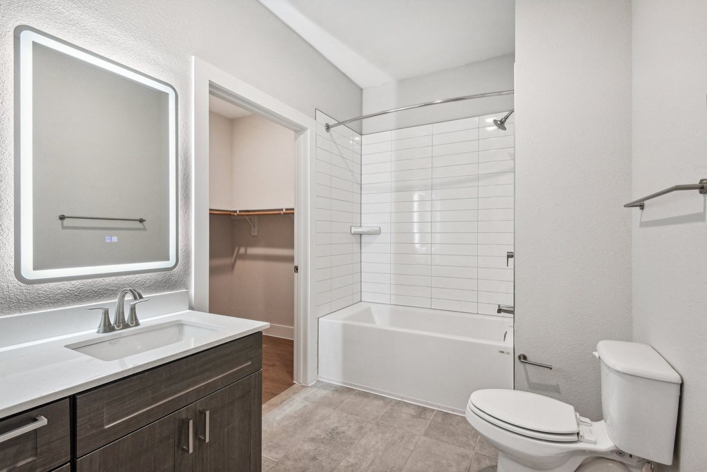 1 bed 1 bath E at The Virginia, Texas, 78155