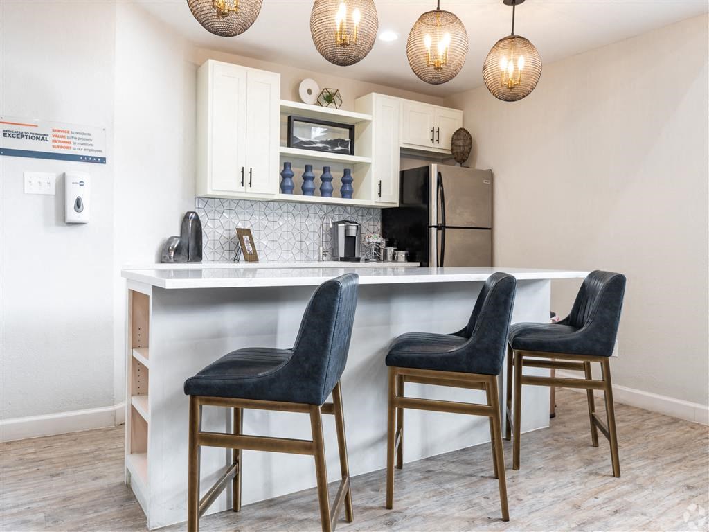 Gourmet Kitchen With Island at Wildwood Apartments, CLEAR Property Management, Austin, 78752