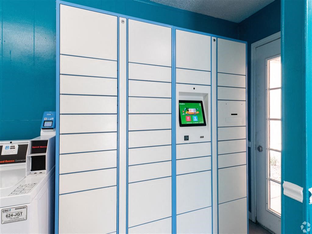 Locker Room at Wildwood Apartments, CLEAR Property Management, Austin