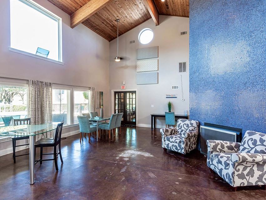 Water Ridge Apartments, 4600 W. Pioneer Dr., Irving, TX RentCafe