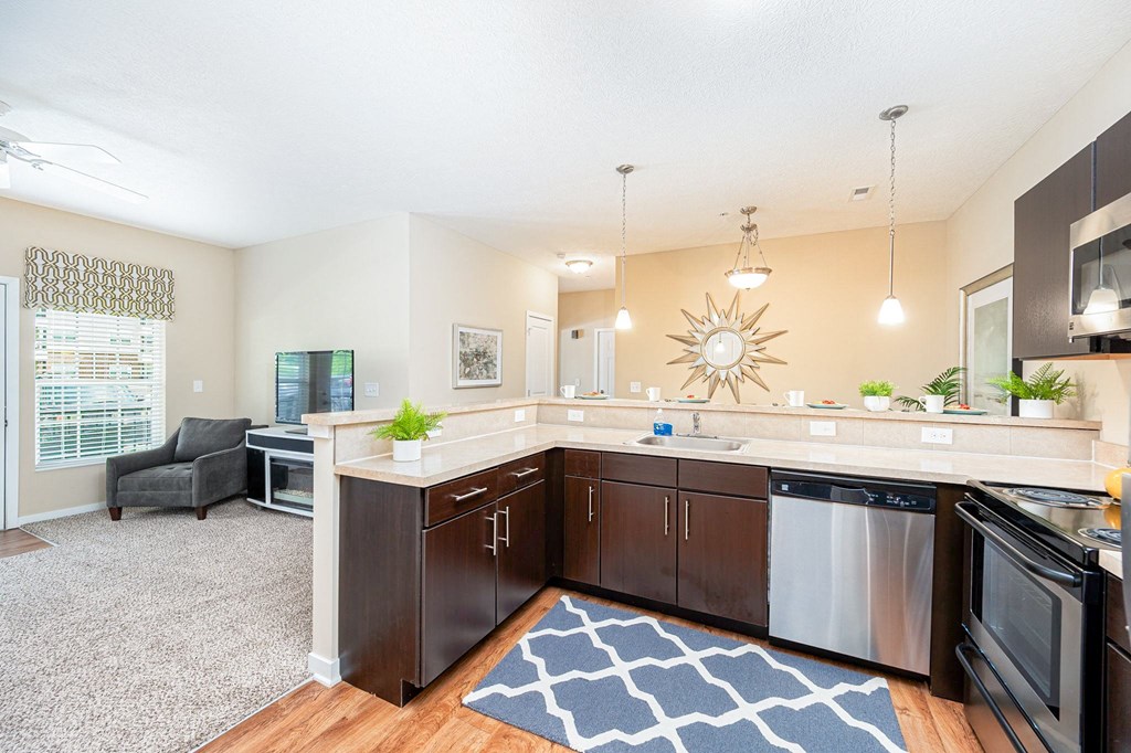 the preserve at ballantyne commons apartment kitchen and living room