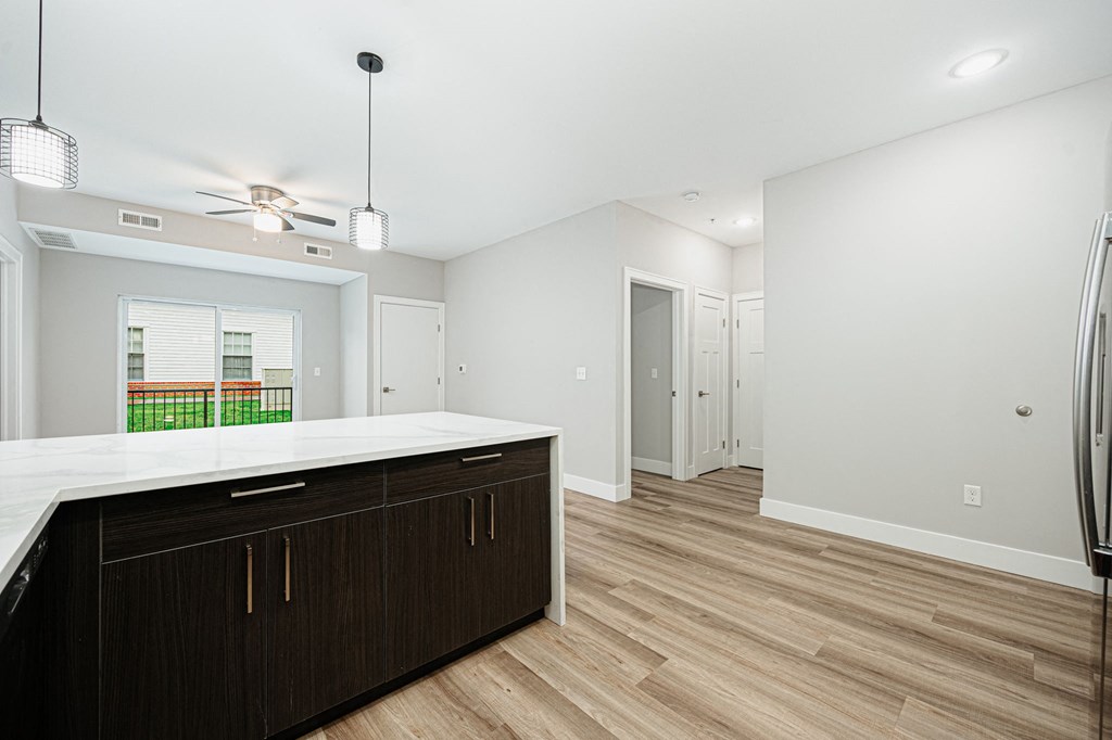 living area at 43 at new albany apartments