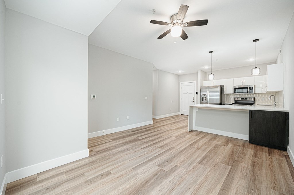 living area at 43 at new albany apartments