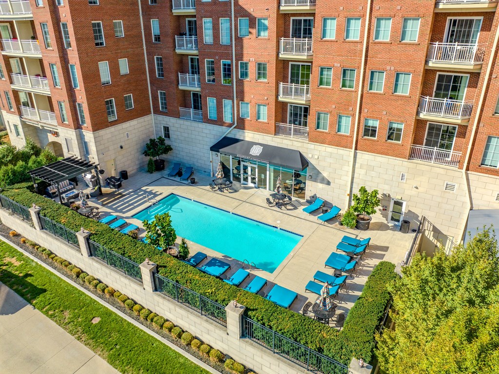Luxury Pool Overlooking Columbus Commons at Highpoint