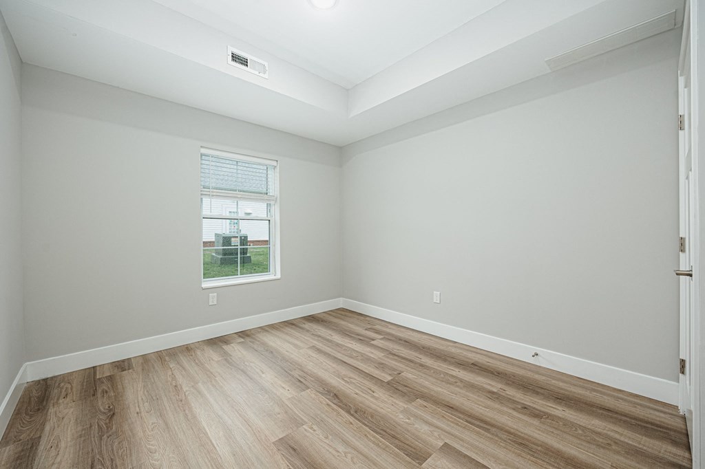 bedroom at 43 at new albany apartments