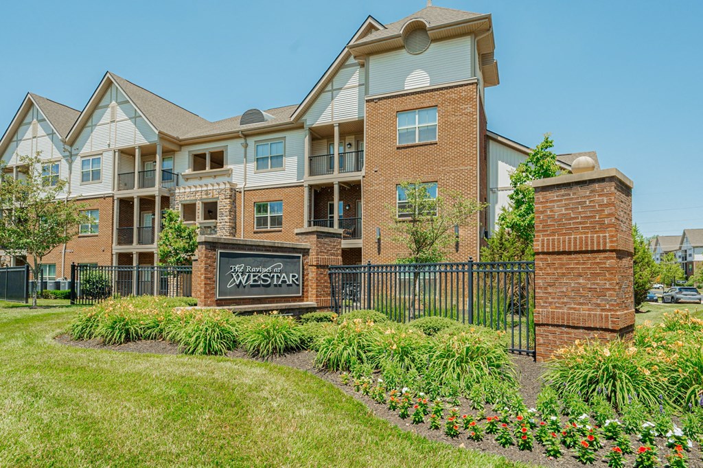 The Ravines At Westar