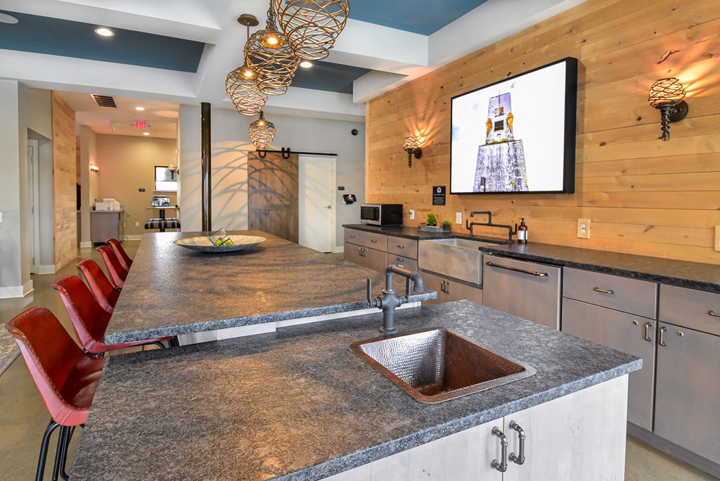 Clubhouse at Landmark Lofts Apartments in Hilliard Ohio