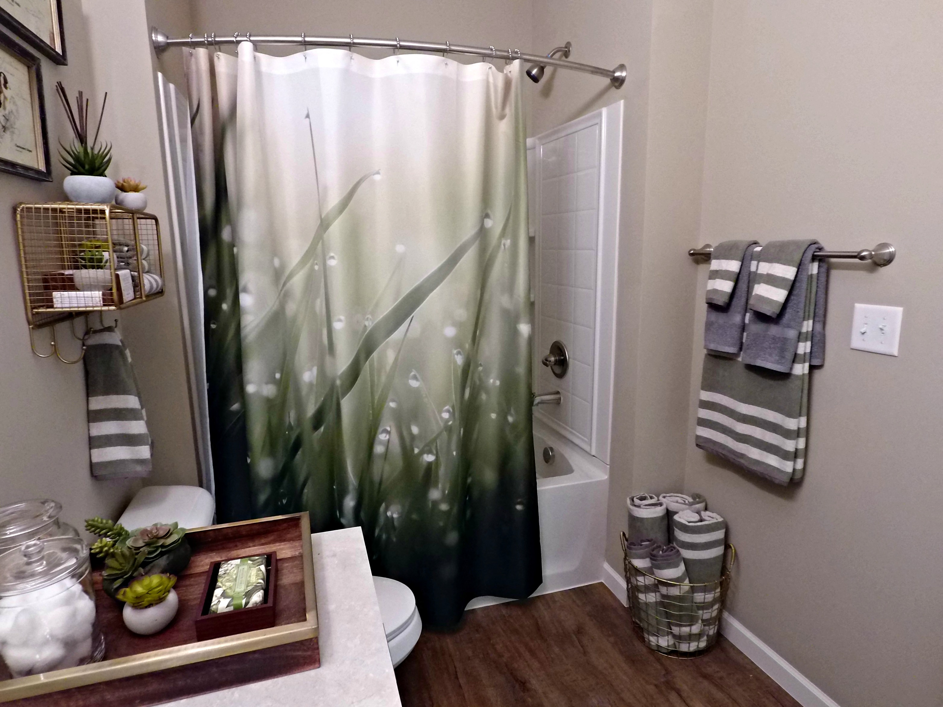 Bathroom at The Wendell Apartments in Dublin Ohio