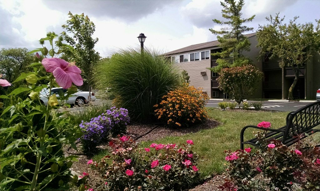 Greene Countrie Garden