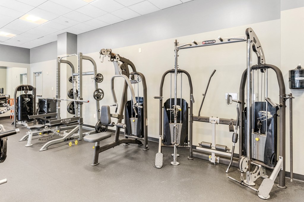Fitness Center Gym at Highpoint on Columbus Commons Apartments