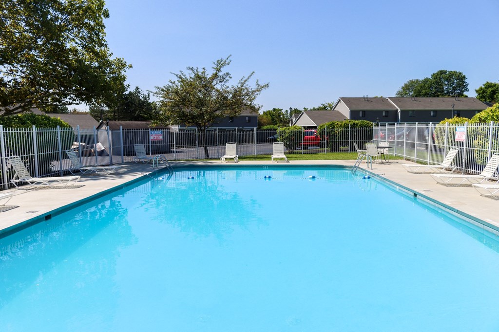 the swimming pool at the falls at rolland park apartments fl