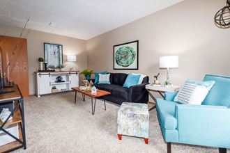 Woodland Trace Living Room - Photo Gallery
