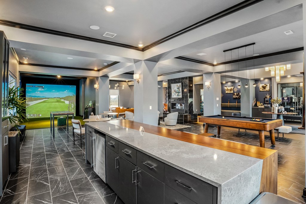 Clubhouse at Northstar Flats Apartments in Sunbury, OH