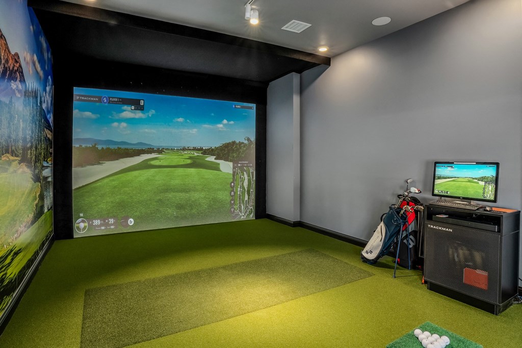 Golf Simulator at Northstar Flats Apartments in Sunbury, OH