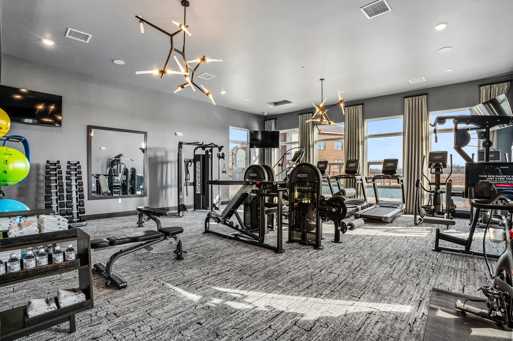 Fitness Center Gym at Northstar Flats Apartments in Sunbury, OH