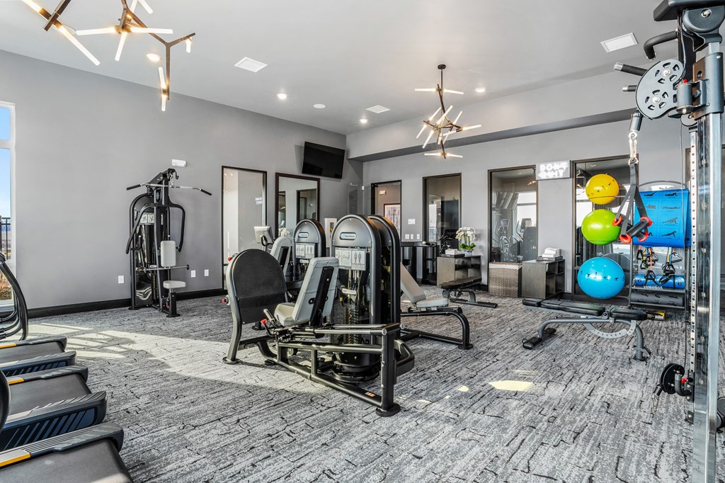 Fitness Center Gym at Northstar Flats Apartments in Sunbury, OH