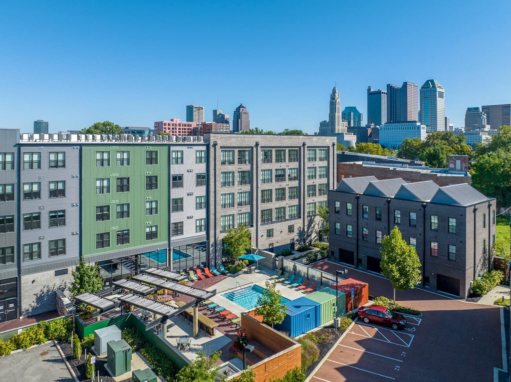 River and Rich Pool Deck