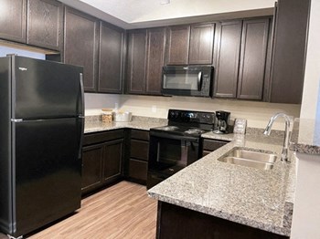 In-Unit Kitchen - Photo Gallery 4
