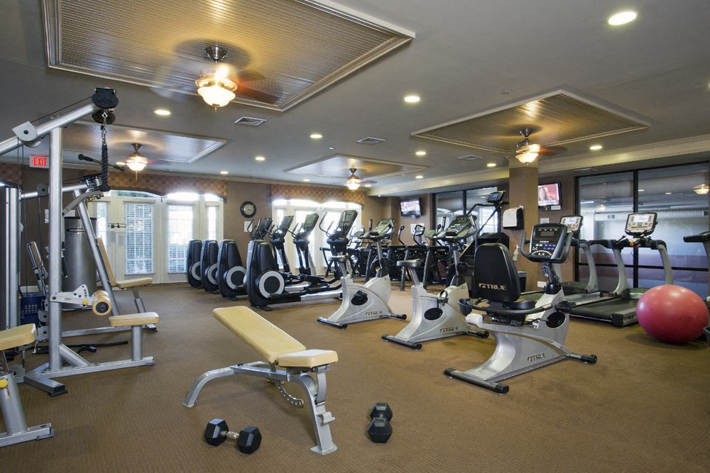 Harbors Club Fitness Center