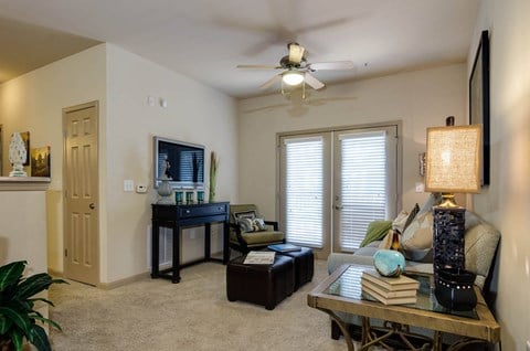 Spacious living rooms with high ceilings at Ashley Collegetown in Atlanta, Georgia