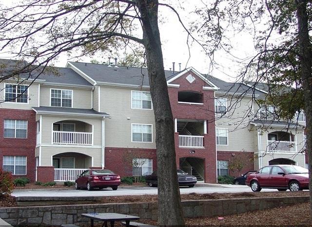 Convenient parking at Square at Peoplestown in Atlanta, Georgia