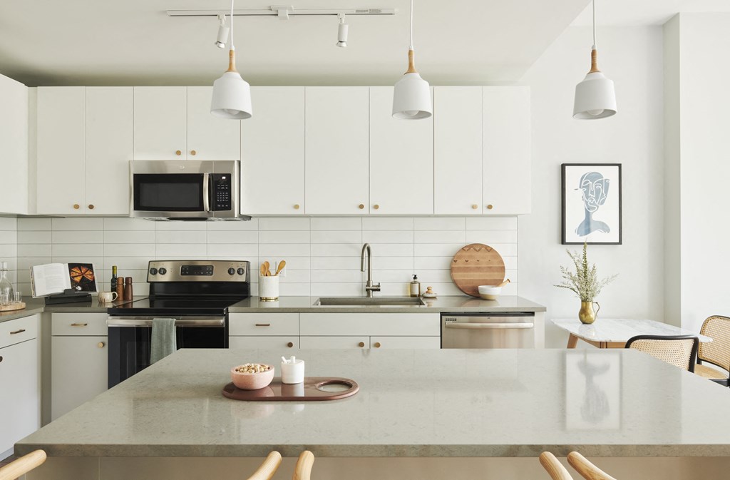 The Odeon South Market Downtown New Orleans Luxury High-rise Apartment