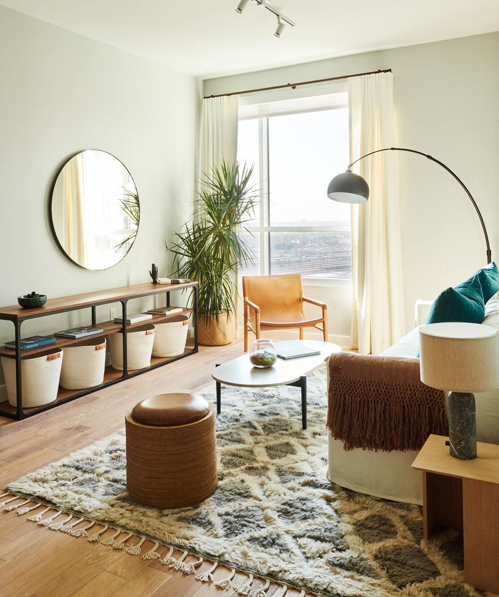 The Odeon South Market Downtown New Orleans Luxury High-rise Apartment