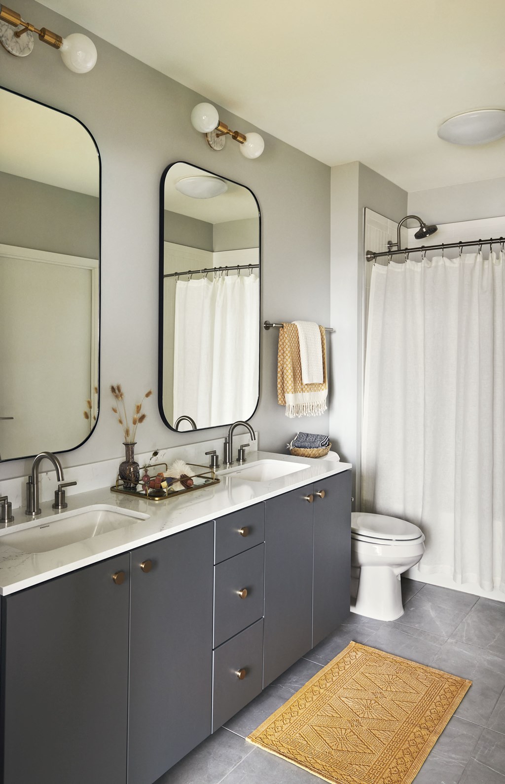 Odeon South Market Downtown New Orleans Luxury High-rise Apartment