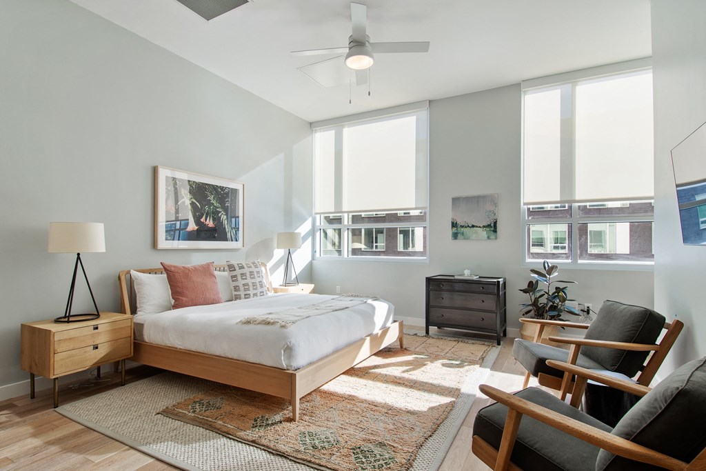 Downtown New Orleans Luxury High-rise Apartment