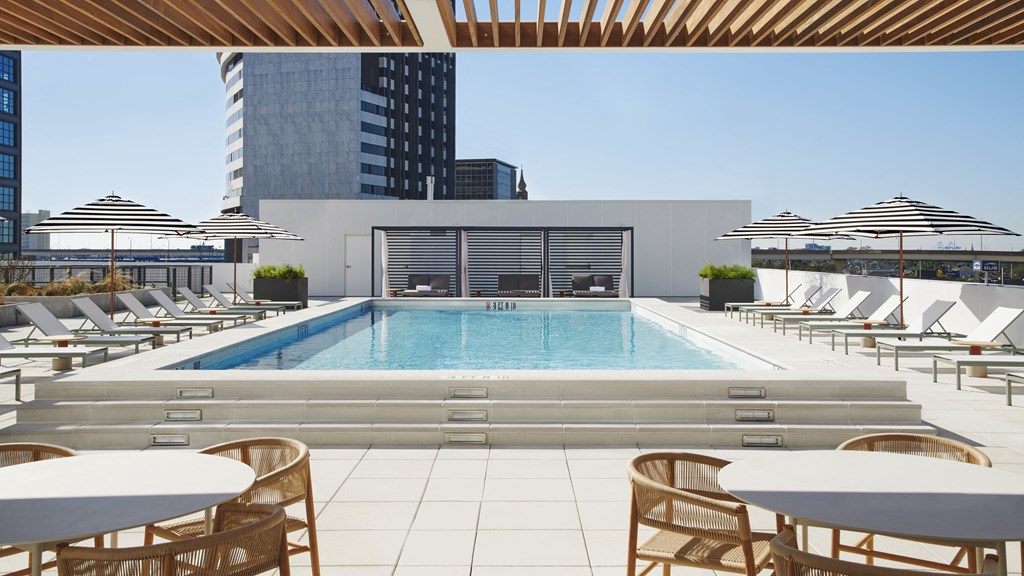 Odeon South Market Downtown New Orleans Luxury High-rise Apartment