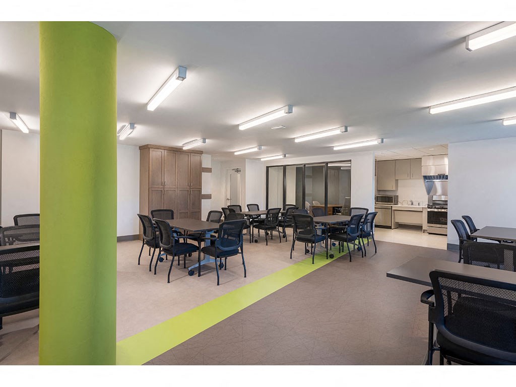 Clubroom at Apex Apartments, Virginia