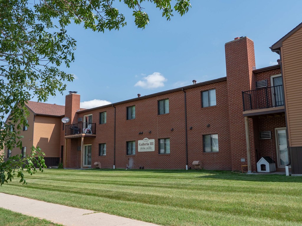 Galleria III Apartments