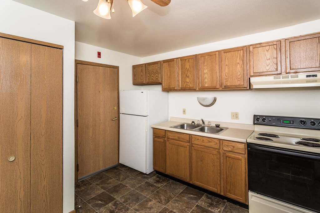 Amberwood Court | One Bedroom | Kitchen Amberwood Court | One Bedroom | Kitchen