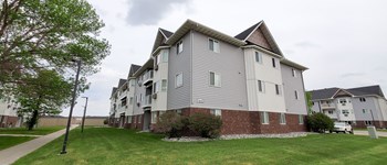 Bayview Apartments | Fargo, ND Bayview Apartments | Fargo, ND