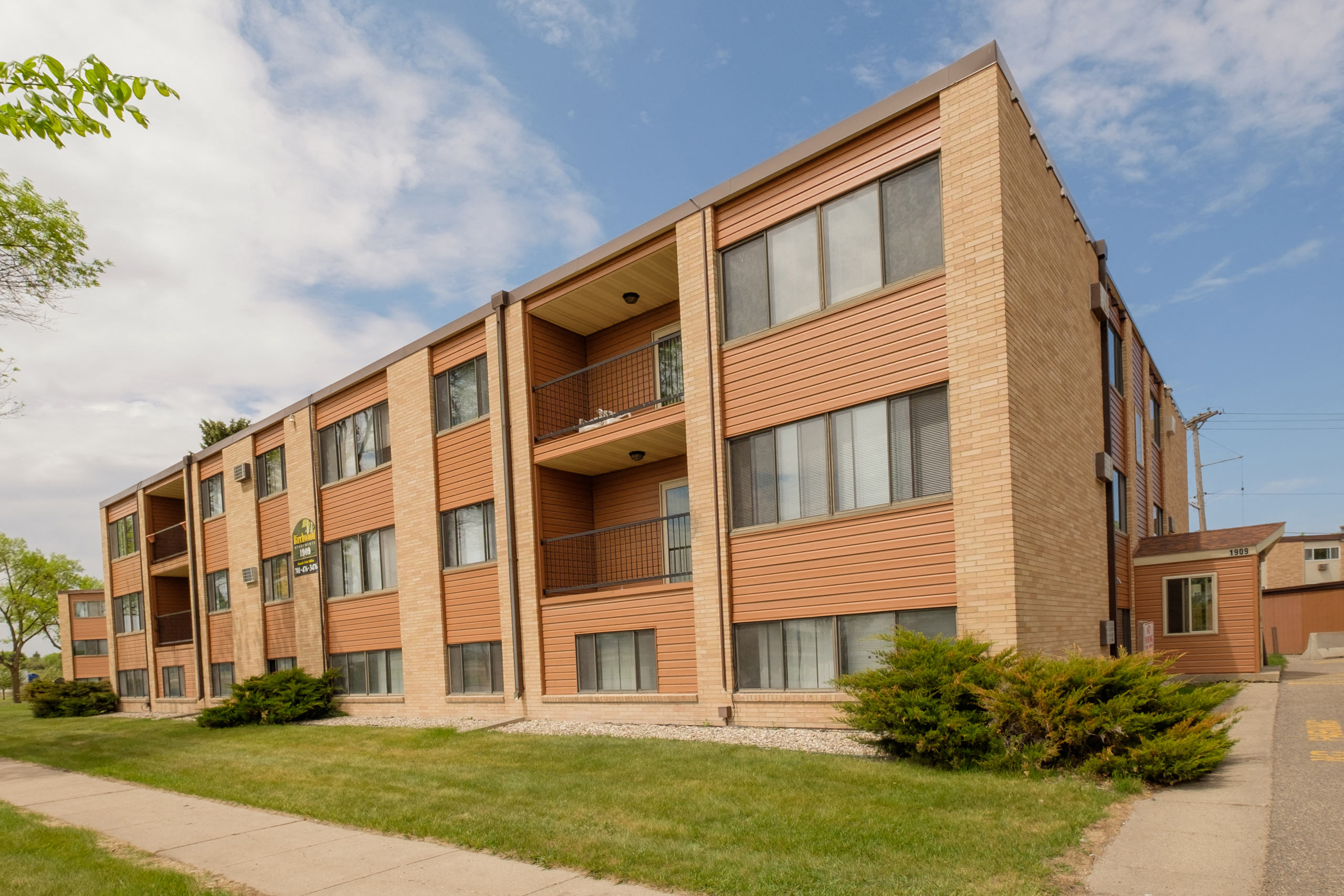 Birchwood 2 Apartments | Fargo, ND
